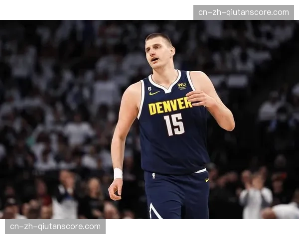 约基奇篮板与助攻榜同时领跑 历史级全面数据难掩球队战绩挣扎